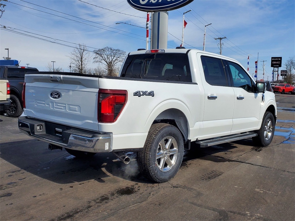 2025 Ford F-150 XLT photo 5