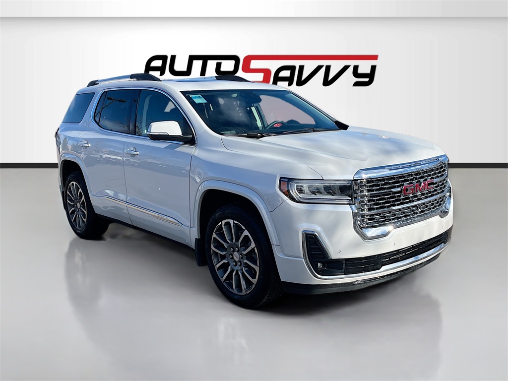2023 GMC Acadia Denali's photo