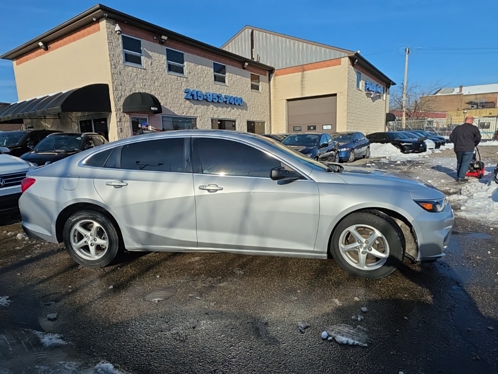used 2018 Chevrolet Malibu car, priced at $8,595