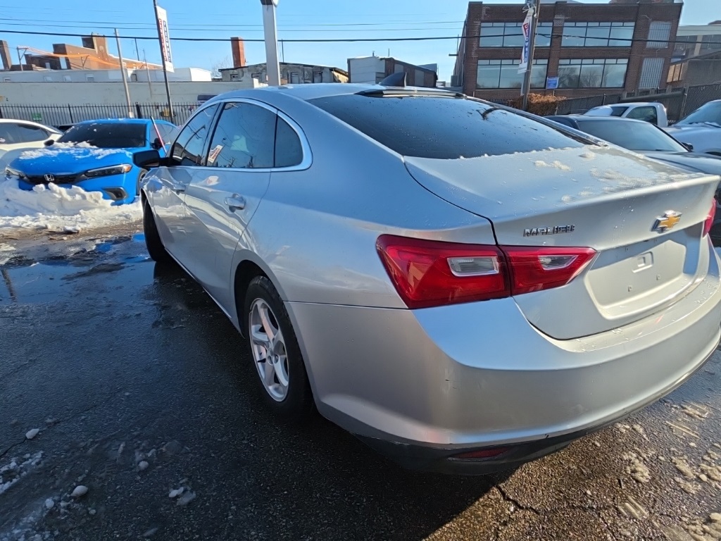 used 2018 Chevrolet Malibu car, priced at $8,595