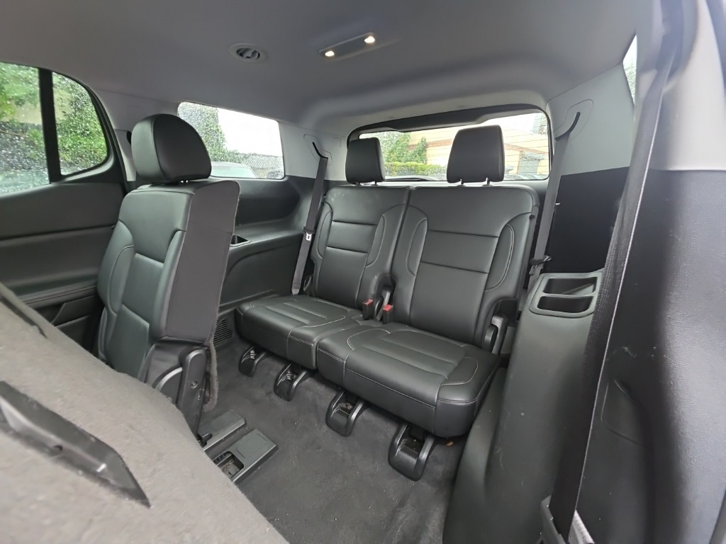 used 2023 GMC Acadia car, priced at $21,895