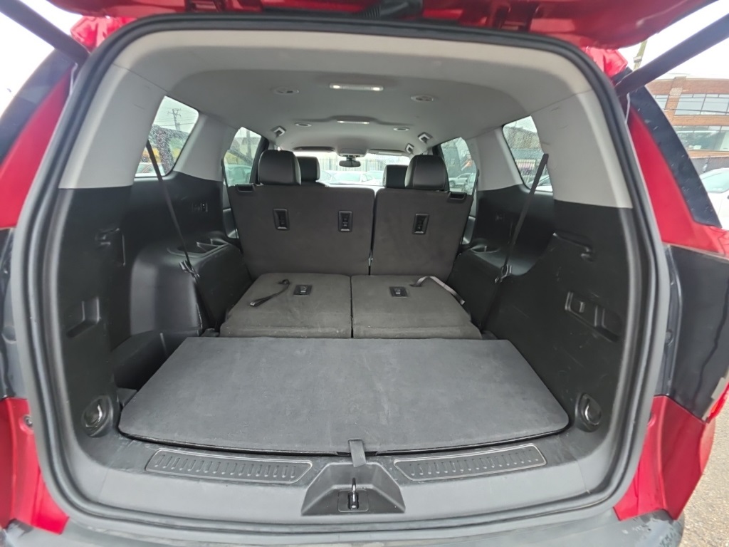 used 2023 GMC Acadia car, priced at $21,895