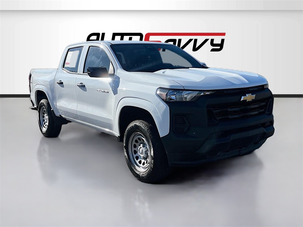 2024 Chevrolet Colorado Work Truck's photo