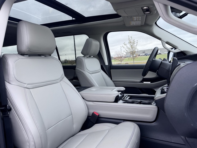 2025 Ford Expedition Active MAX