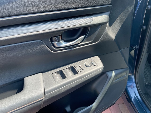 2023 Honda CR-V Hybrid Sport photo 3