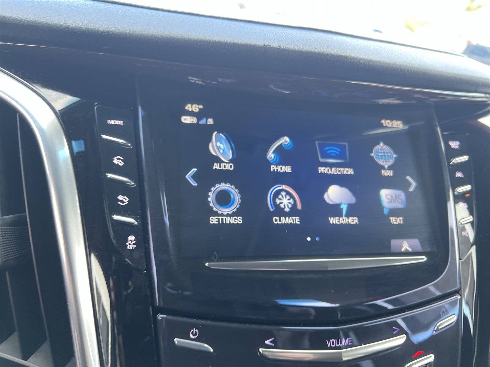 used 2019 Cadillac Escalade car, priced at $35,991