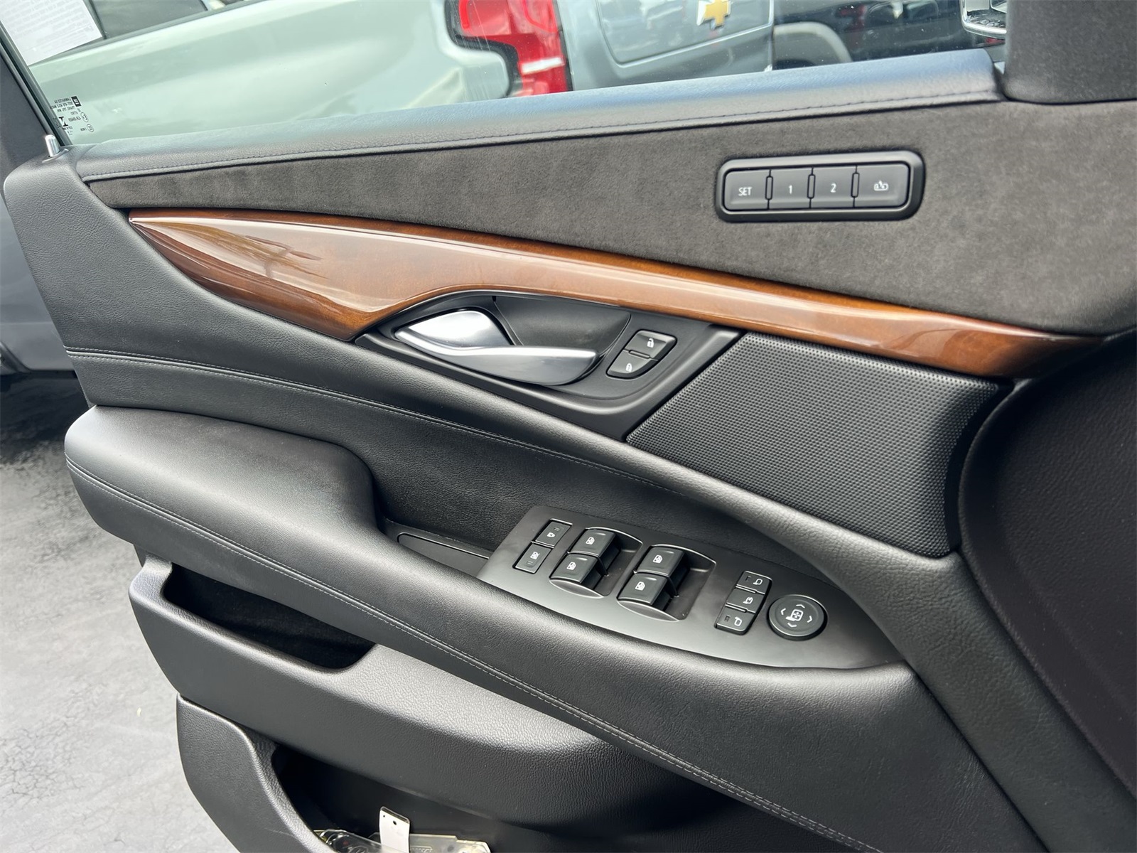 used 2019 Cadillac Escalade car, priced at $35,991