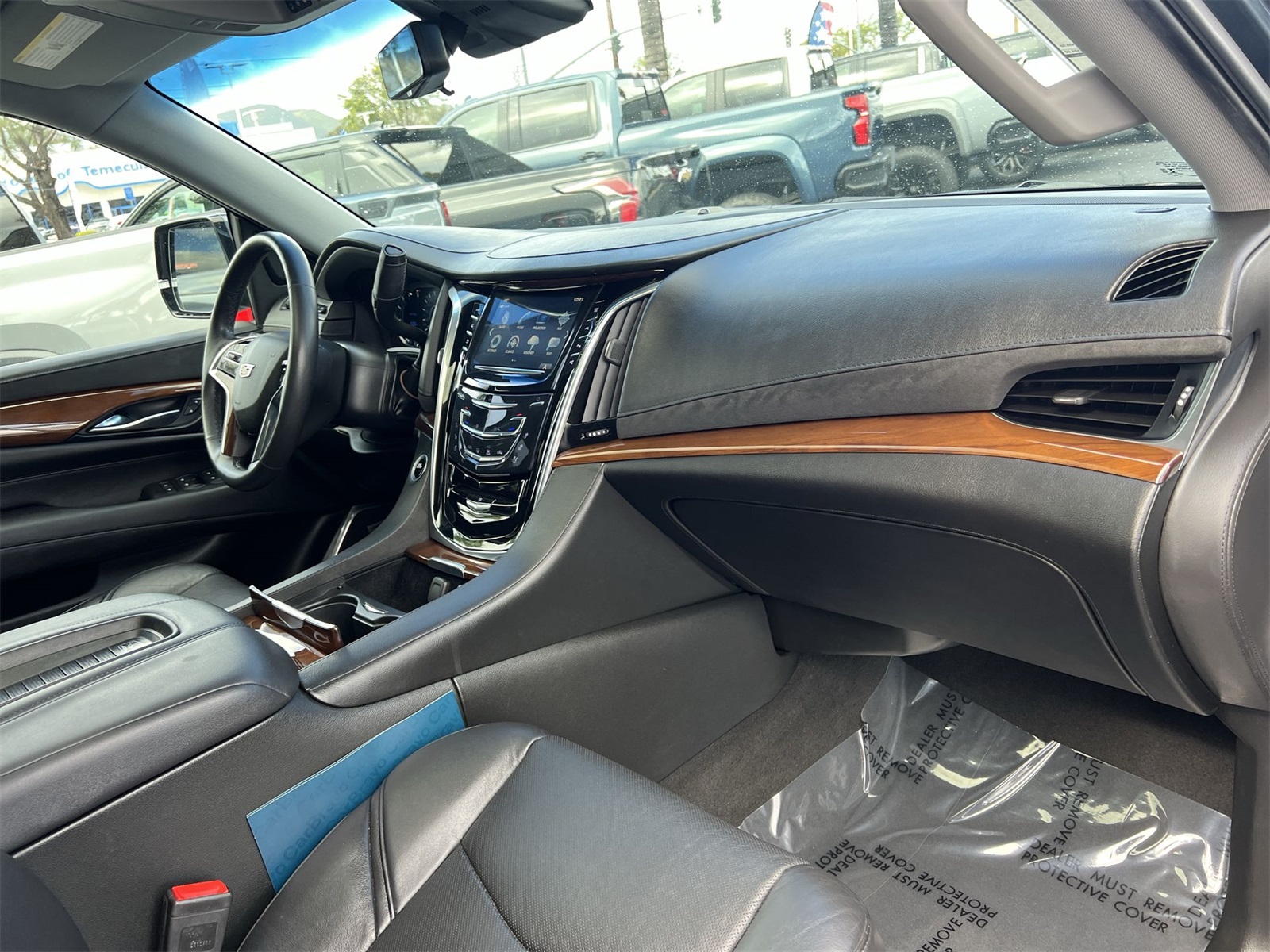 used 2019 Cadillac Escalade car, priced at $35,991