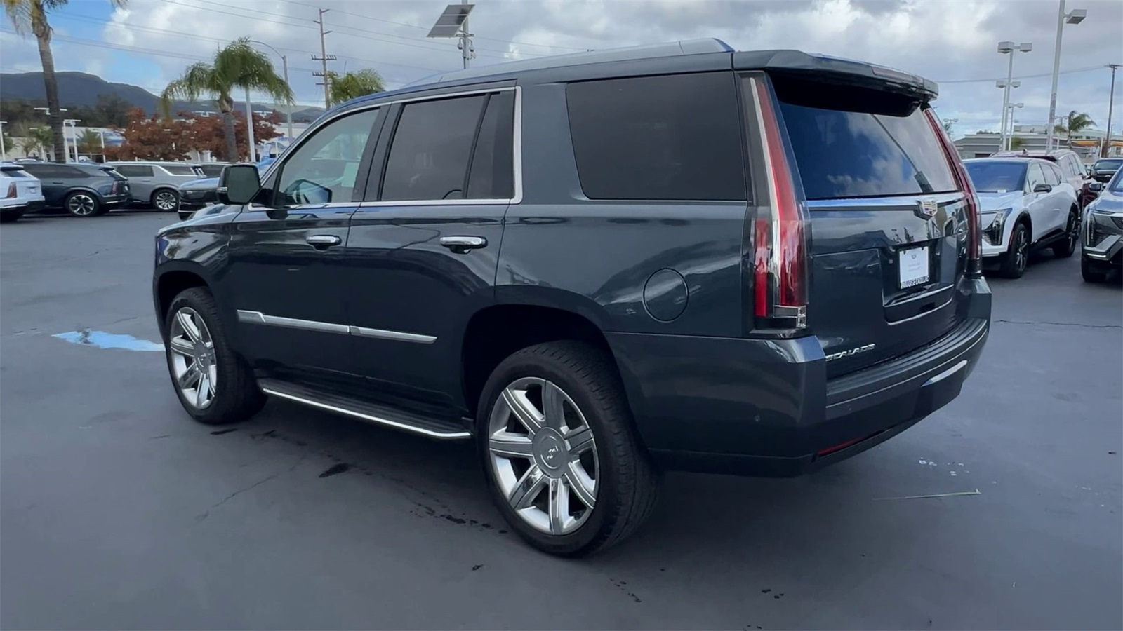 used 2019 Cadillac Escalade car, priced at $35,991