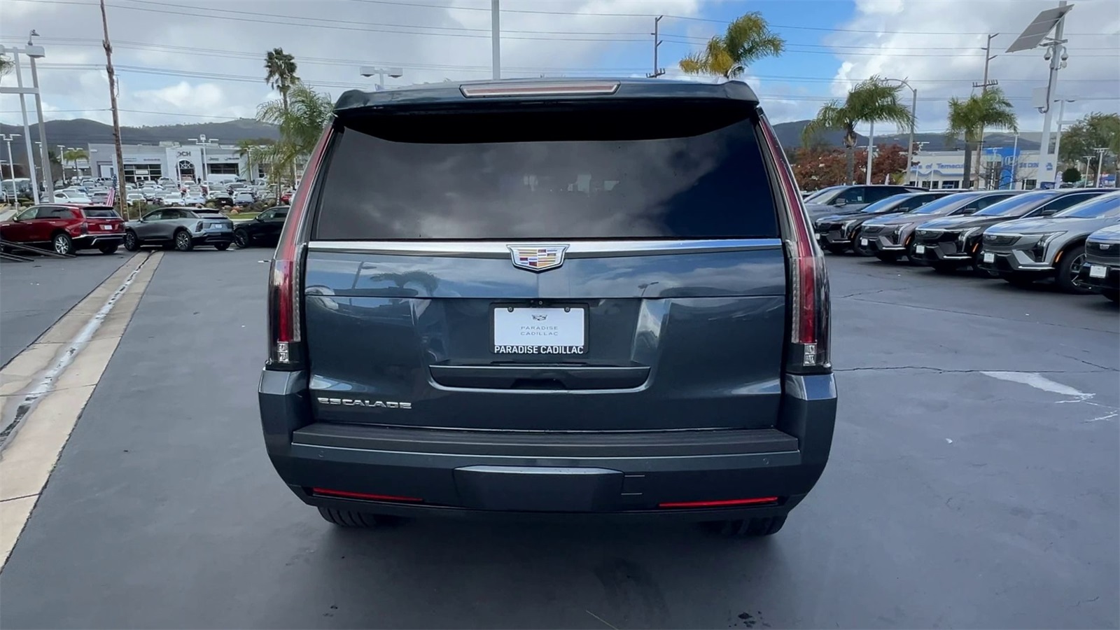 used 2019 Cadillac Escalade car, priced at $35,991