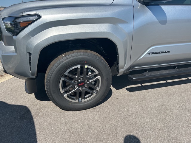 2025 Toyota Tacoma TRD Sport Double Cab photo 2