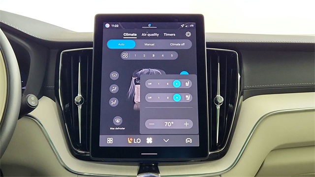 new 2026 Volvo XC60 Plug-In Hybrid car, priced at $79,610