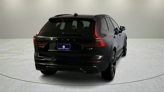 new 2026 Volvo XC60 Plug-In Hybrid car, priced at $79,610