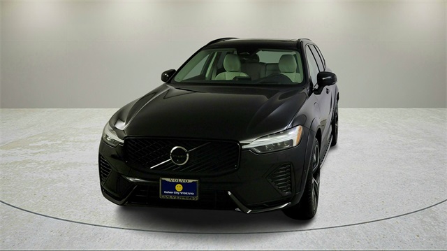new 2026 Volvo XC60 Plug-In Hybrid car, priced at $79,610