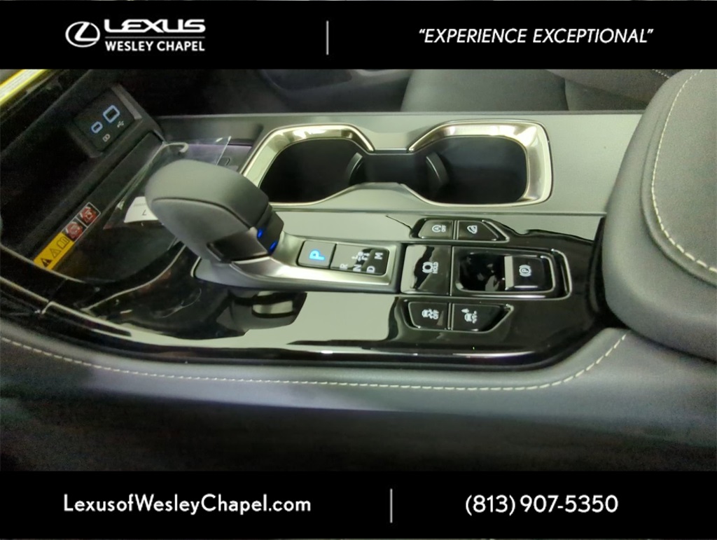 2026 Lexus NX 350 Premium AWD photo 13
