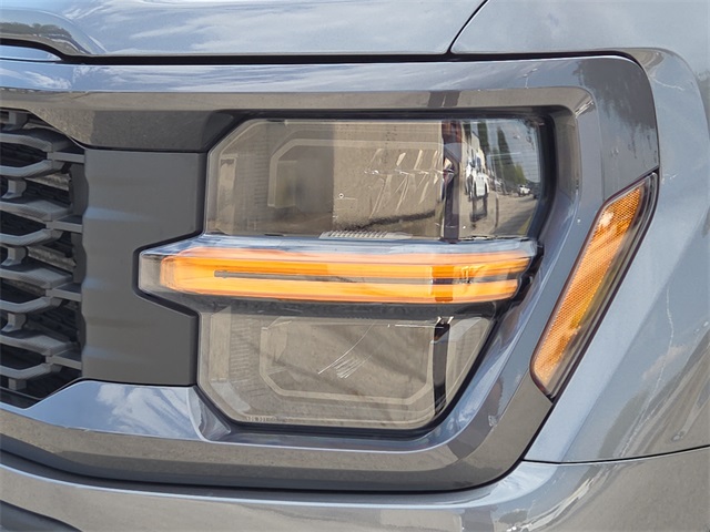2025 Ford F-150 STX photo 4