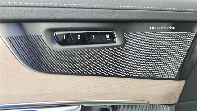 new 2026 Volvo XC90 Plug-In Hybrid car, priced at $81,940