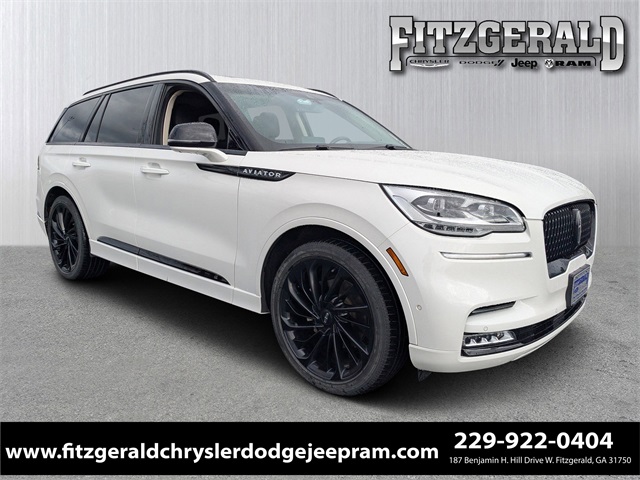 2023 Lincoln Aviator Reserve's photo