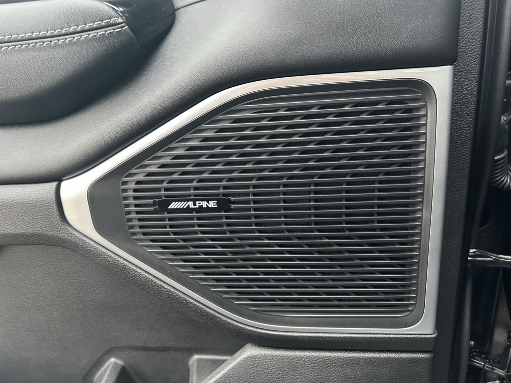 new 2026 Jeep Grand Wagoneer car, priced at $71,999