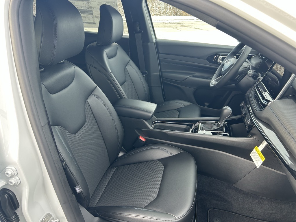 new 2026 Jeep Compass car, priced at $29,999