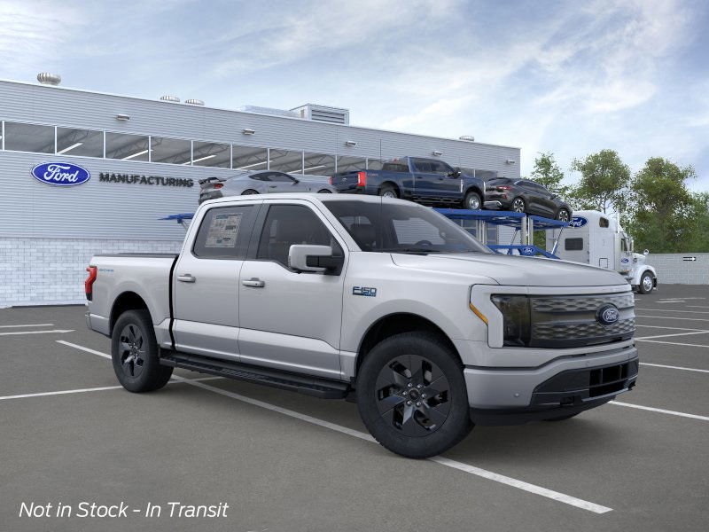 2025 Ford F-150 Lightning Lariat's photo