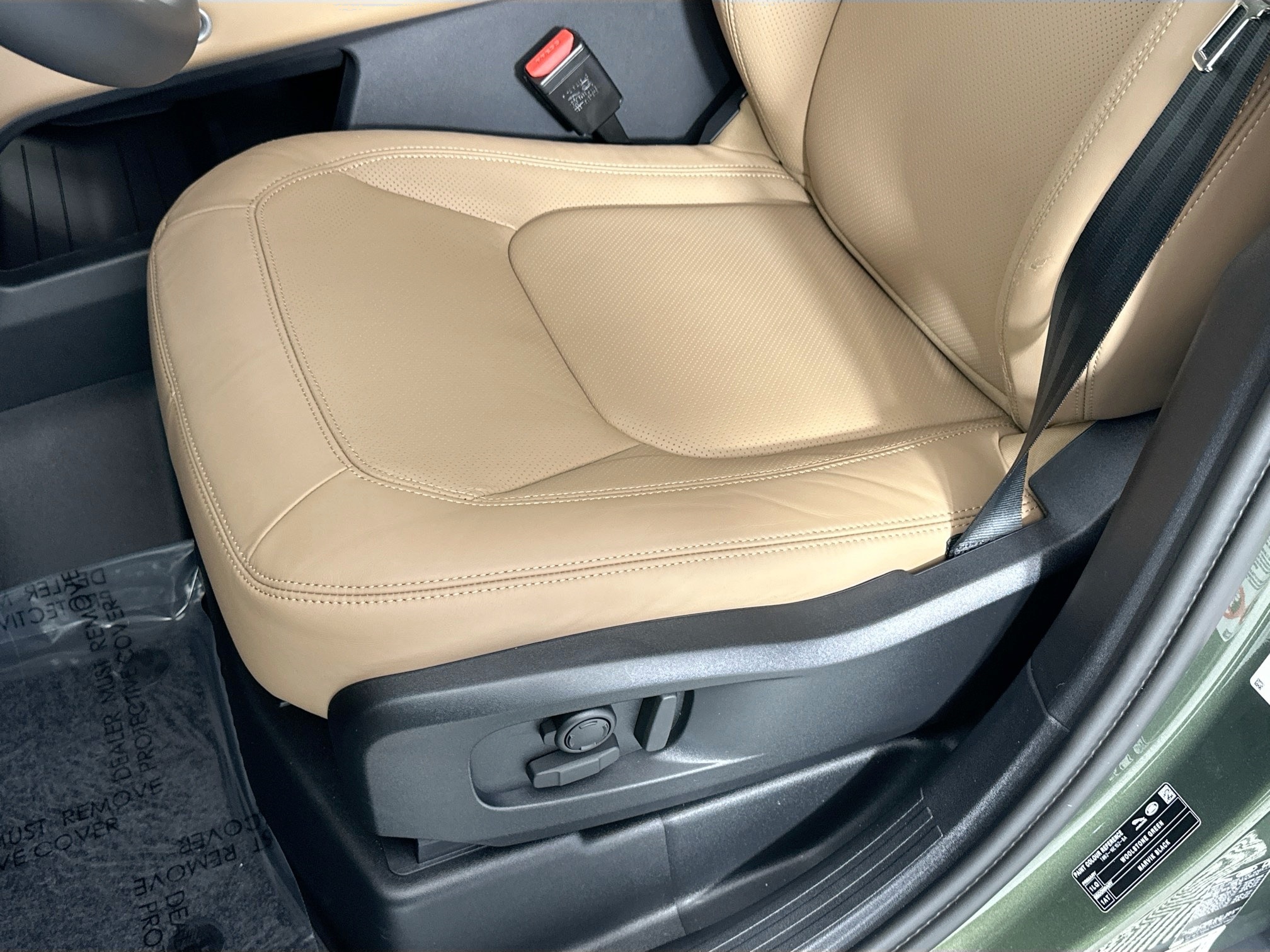 new 2026 Land Rover Defender 110 car, priced at $89,926