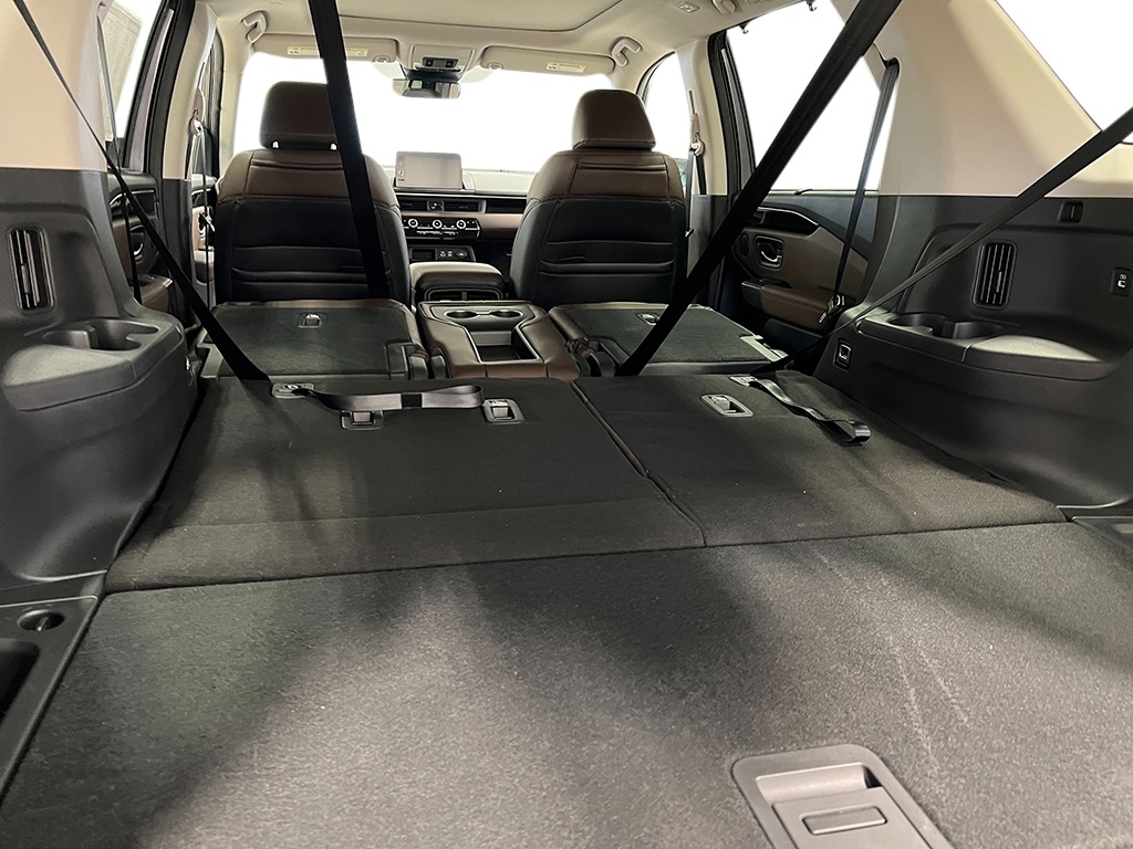 2025 Honda Pilot Elite SUV AWD 37