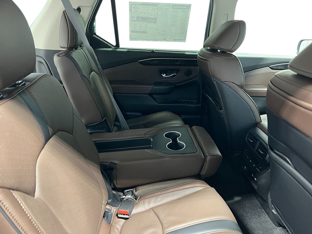 2025 Honda Pilot Elite SUV AWD 41