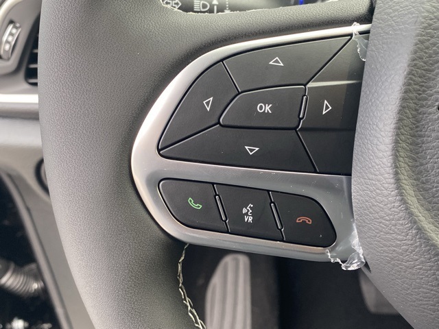 new 2026 Chrysler Pacifica car, priced at $36,573