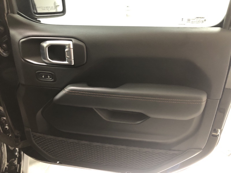 Used 2023 Jeep Wrangler SUV