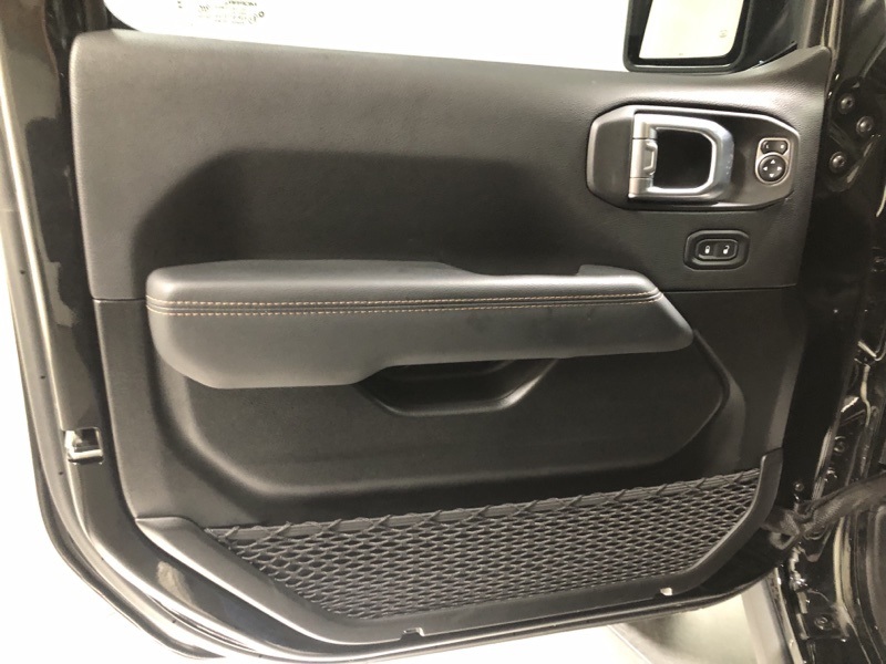 Used 2023 Jeep Wrangler SUV