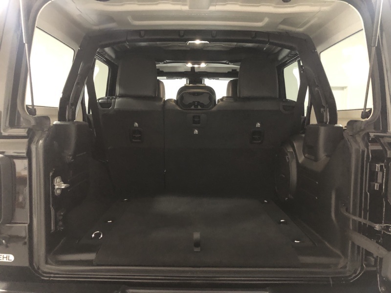 Used 2023 Jeep Wrangler SUV