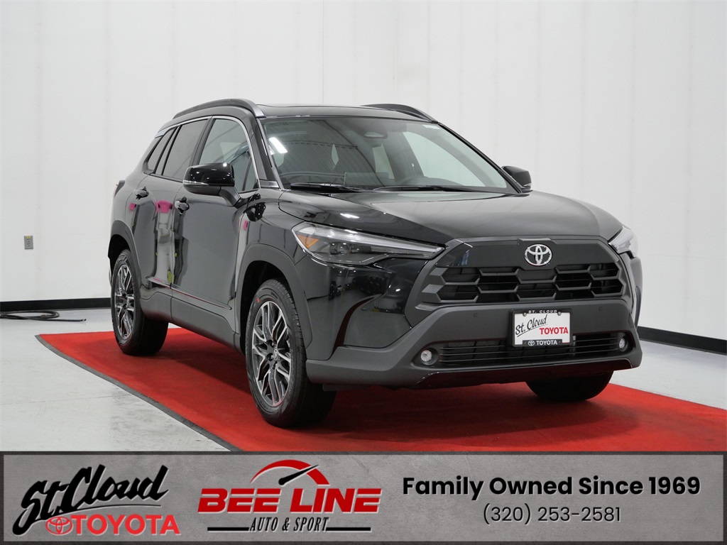 2026 Toyota Corolla Cross XLE's photo