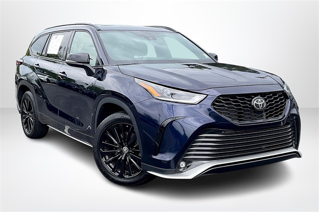 2024 Toyota Highlander XSE's photo