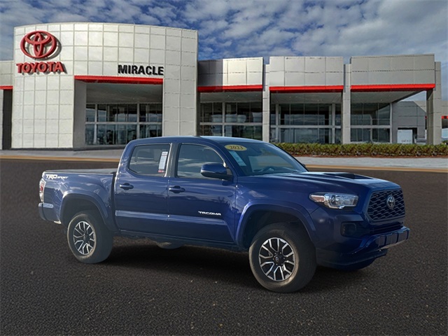 2023 Toyota Tacoma TRD Sport's photo