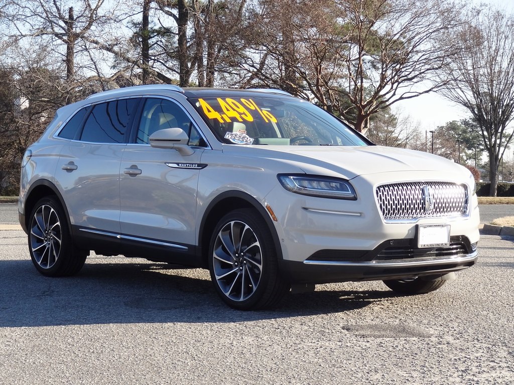 2022 Lincoln Nautilus Reserve's photo