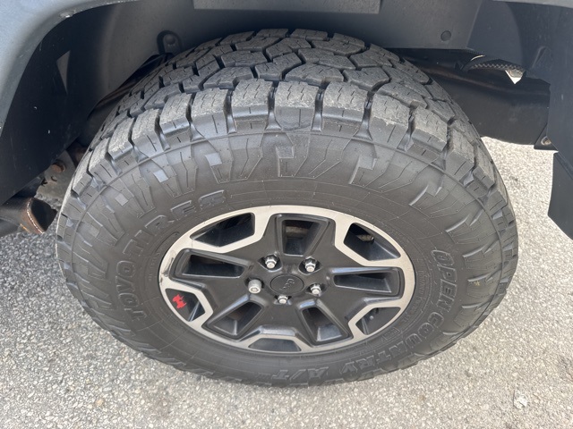 2016 Jeep Wrangler Unlimited Rubicon photo 18