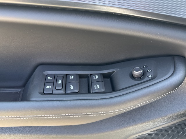 2025 Jeep Grand Cherokee Laredo X photo 15