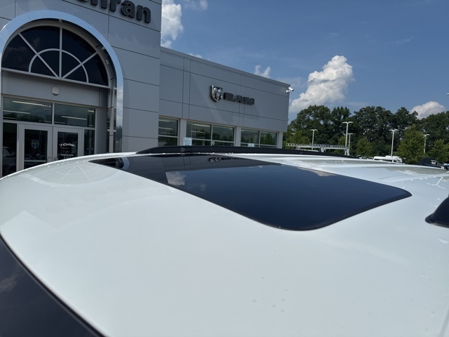 2025 Jeep Grand Cherokee Laredo X photo 4