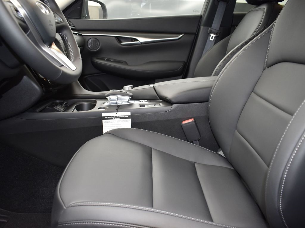 2025 Obsidian Infiniti QX50 PURE AWD SUV