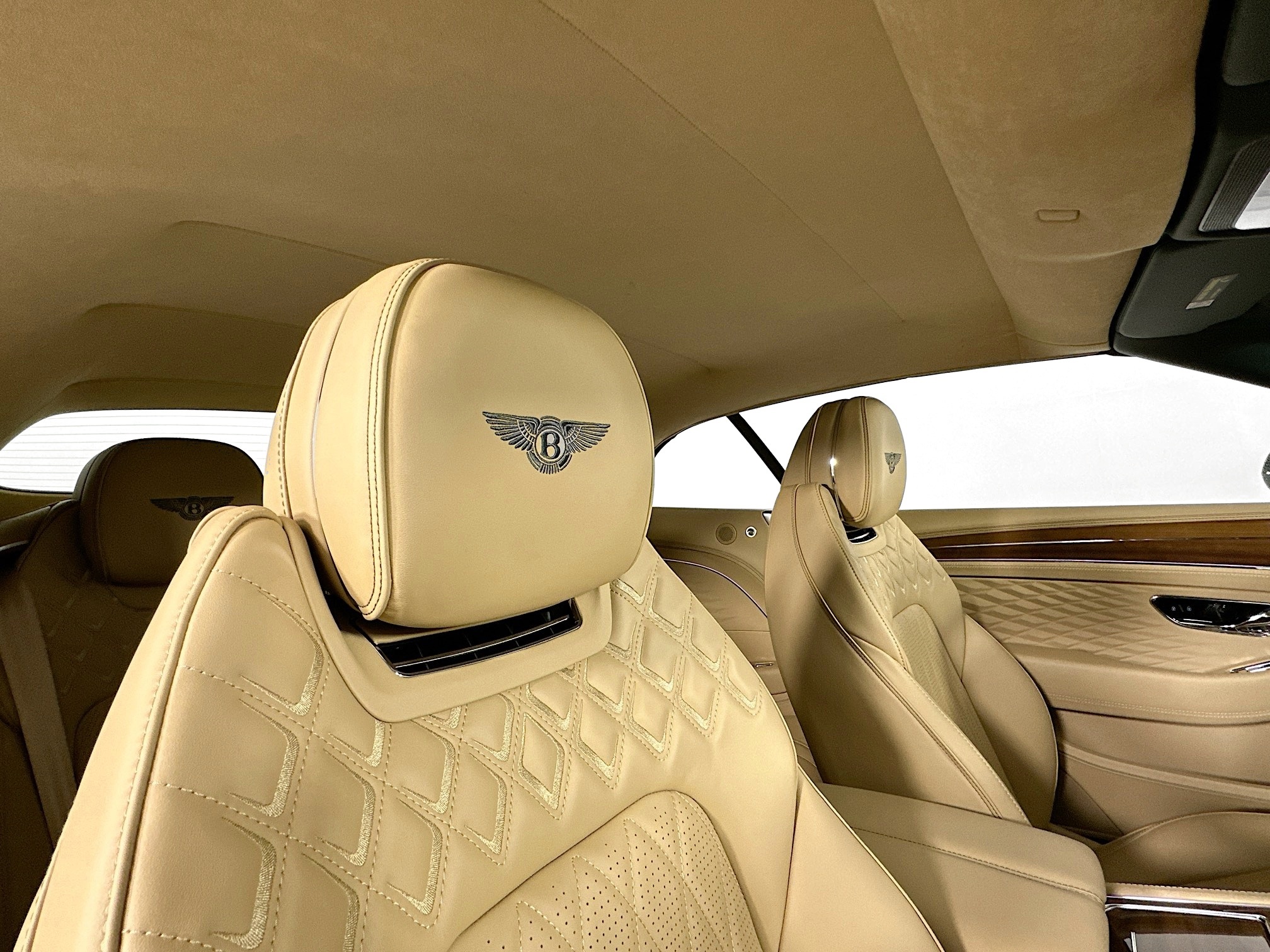 new 2026 Bentley Continental GTC car