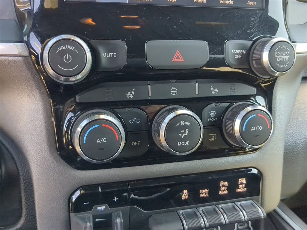 2022 Ram 1500 Big Horn Lone Star photo 19