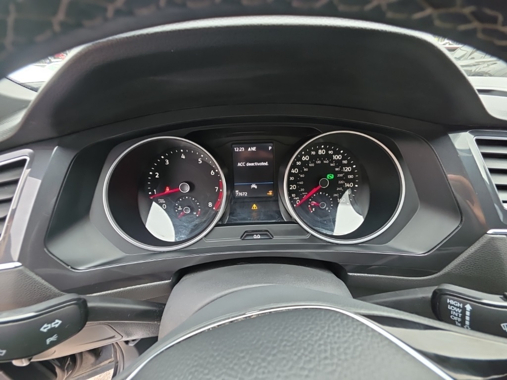 used 2021 Volkswagen Tiguan car, priced at $15,895