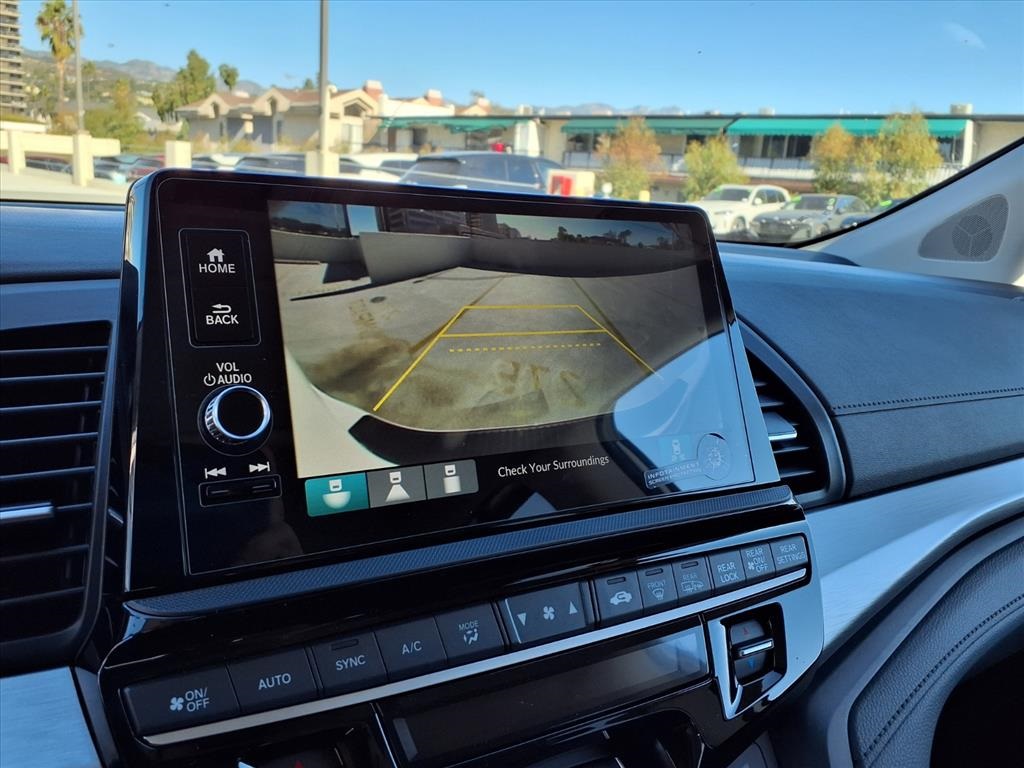 new 2026 Honda Odyssey car, priced at $46,140