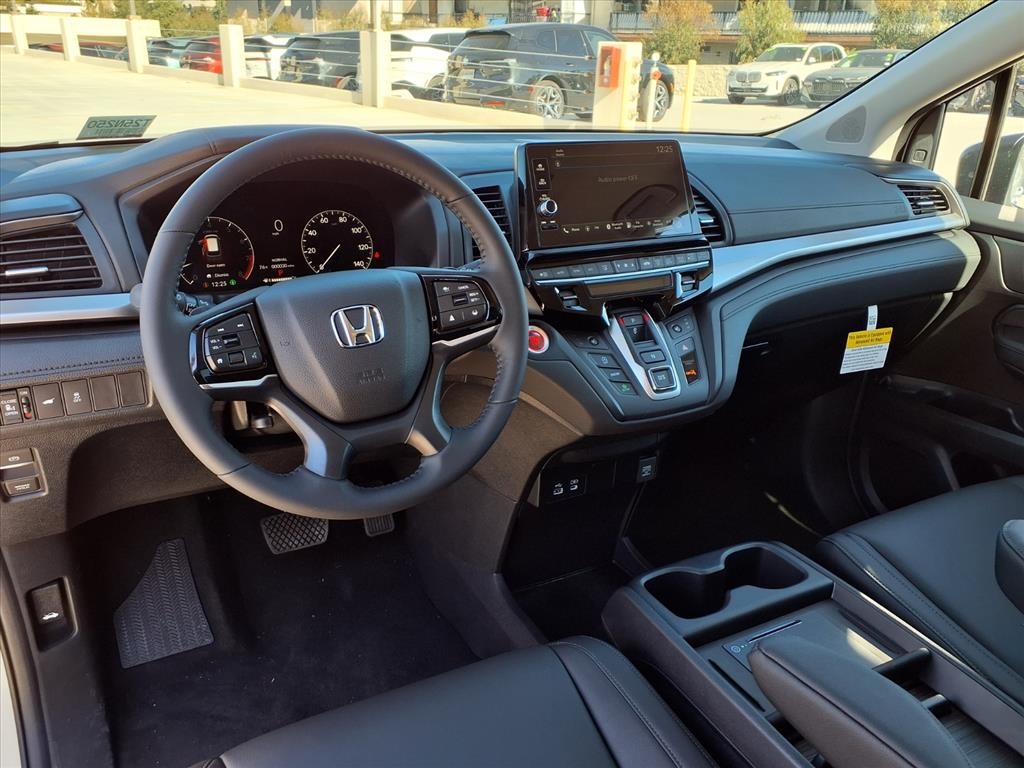 new 2026 Honda Odyssey car, priced at $46,140