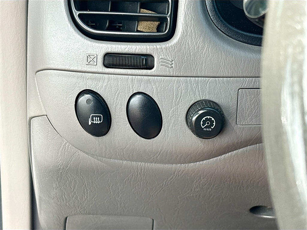 2005 Toyota Tundra SR5 photo 10