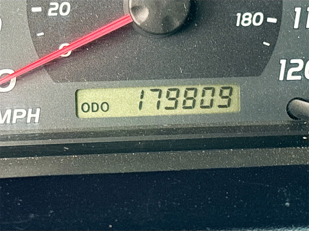 2005 Toyota Tundra SR5 photo 12