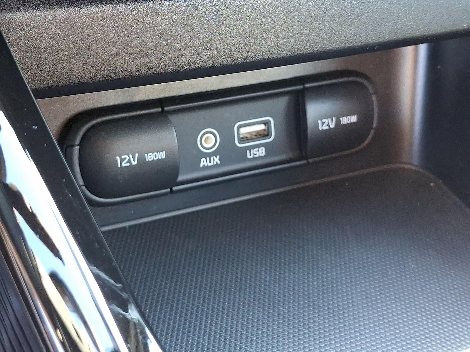 2021 Kia Forte GT-Line photo 23
