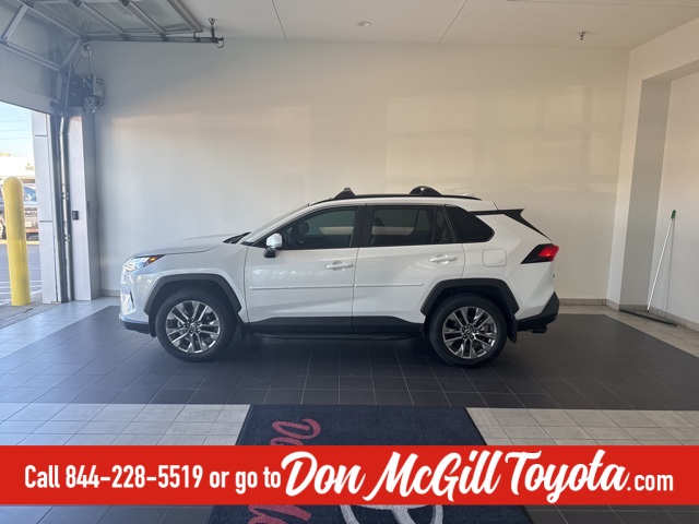 2025 Toyota RAV4 XLE Premium's photo