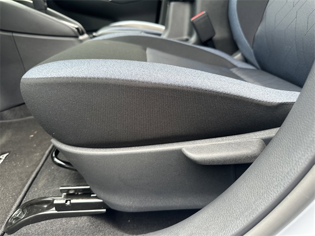 2025 Gray Sky Pearl Nissan Versa 1.6 SV FWD Sedan
